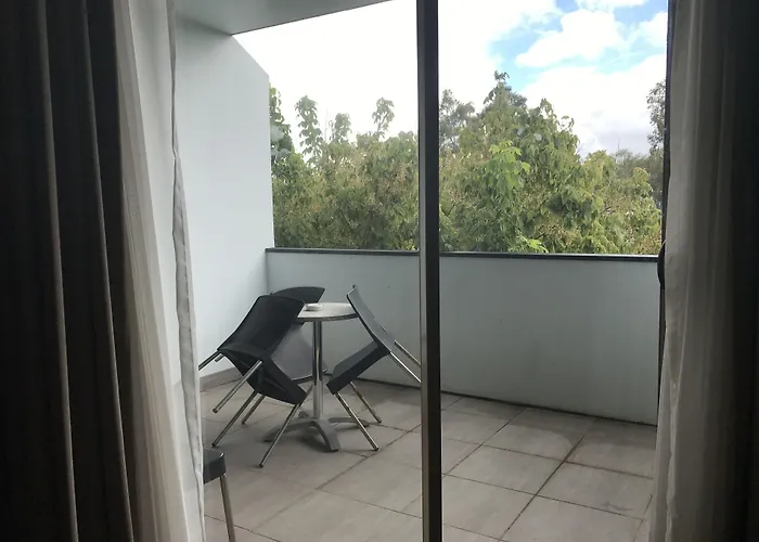 Mornington Hotel